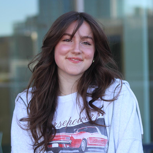 Photo of Lily Siegrist